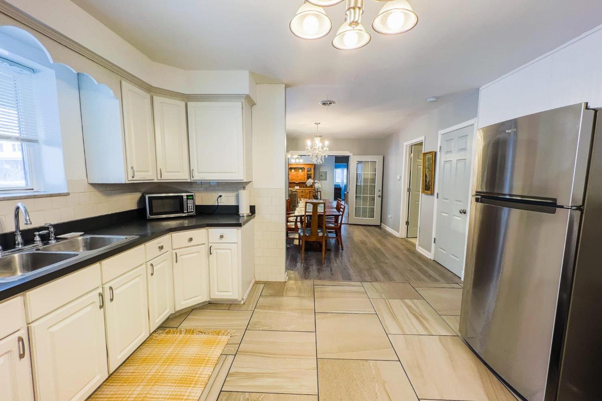 Large 6Br, 6 Bath In The City Of Niagara Falls Exterior photo