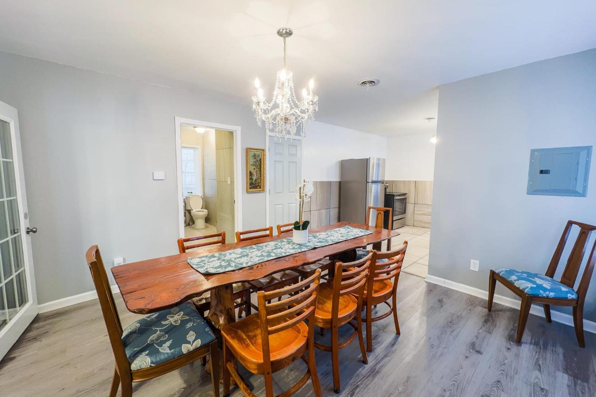 Large 6Br, 6 Bath In The City Of Niagara Falls Exterior photo